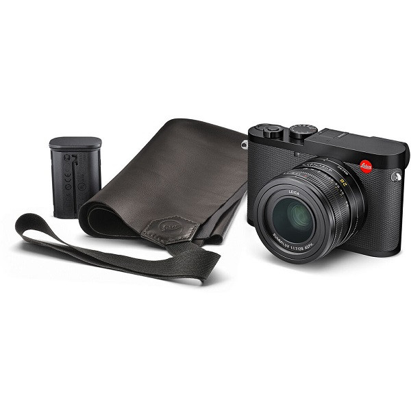 Leica Q2 Traveller Kit