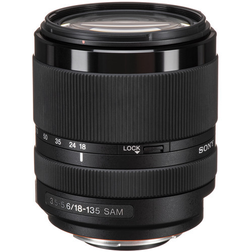 Sony DT 18-135mm f/3.5-5.6 SAM