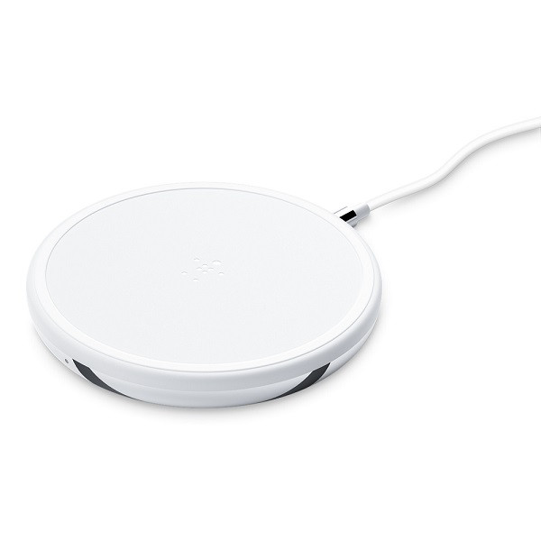 Apple Belkin BOOST CHARGE Wireless Charging Pad 7.5W White - Special Edition