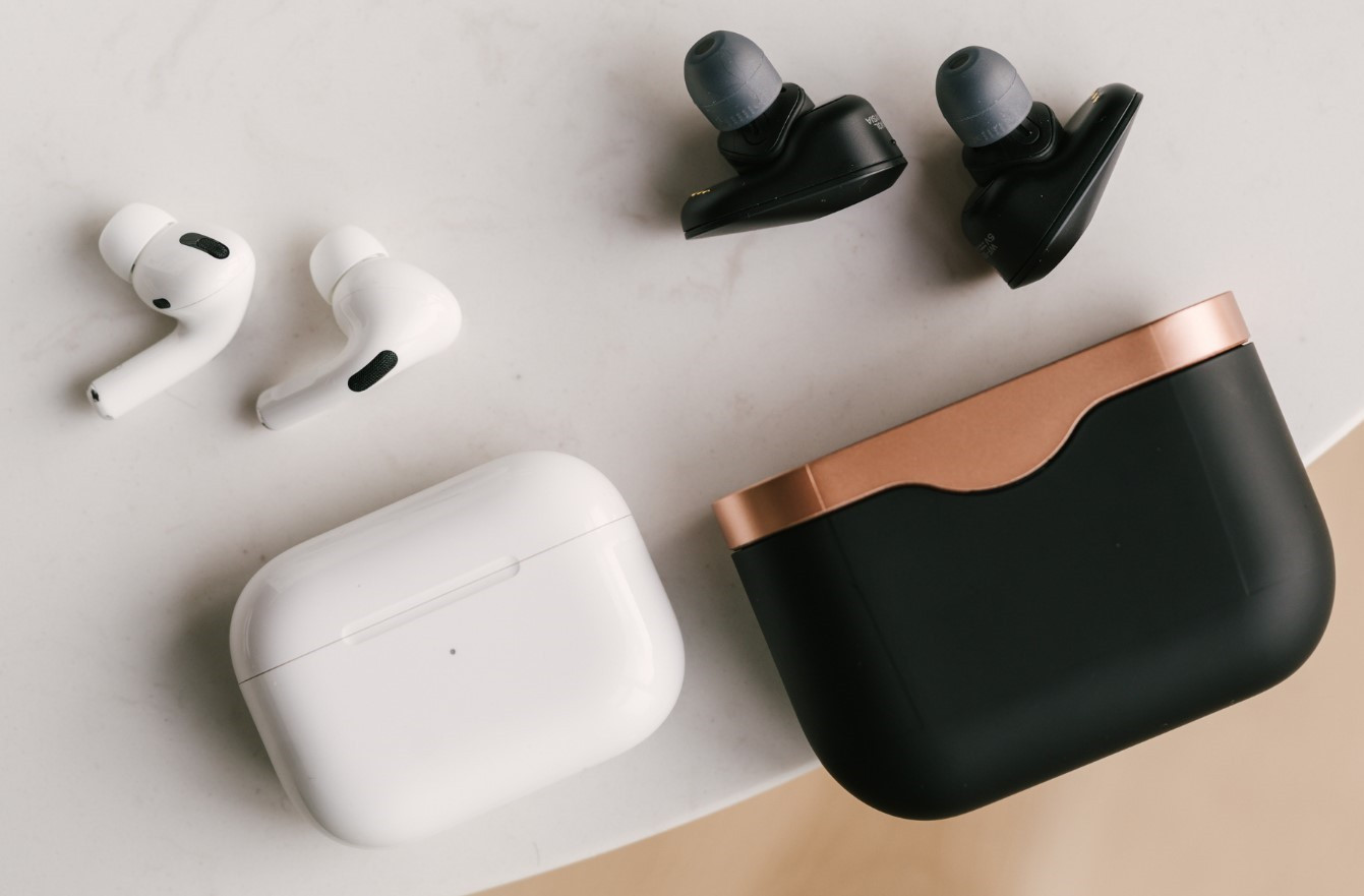Sony WF1000XM3 Apple Airpods Pro Etoren