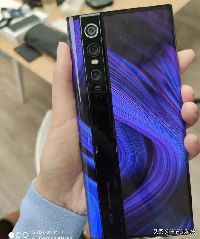 afbrudt midtergang kalligrafi Xiaomi Mi MIX Alpha: true alpha in the world of smartphones - Etoren.com